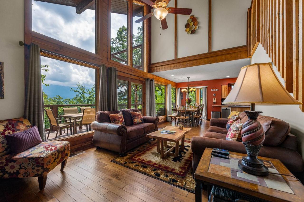 Twinflower Summit - Incredible Views, Pet Friendly! *