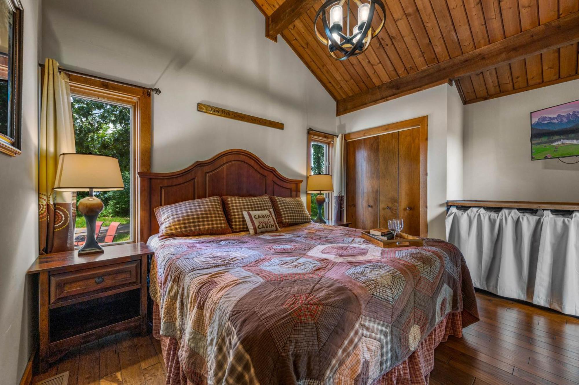 Holiday home Twinflower Summit - Incredible Views, Pet Friendly! *