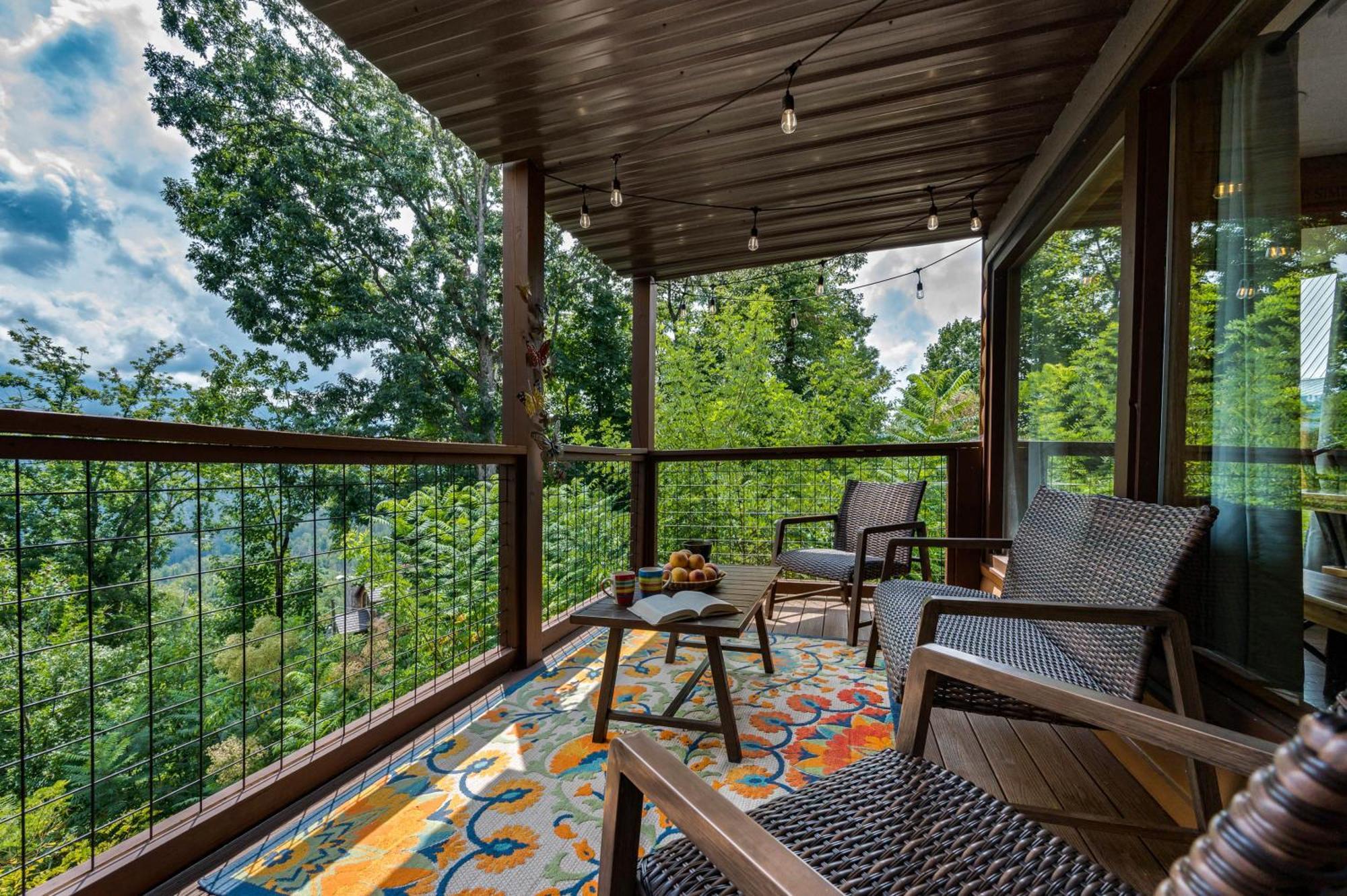 Holiday home Twinflower Summit - Incredible Views, Pet Friendly! *