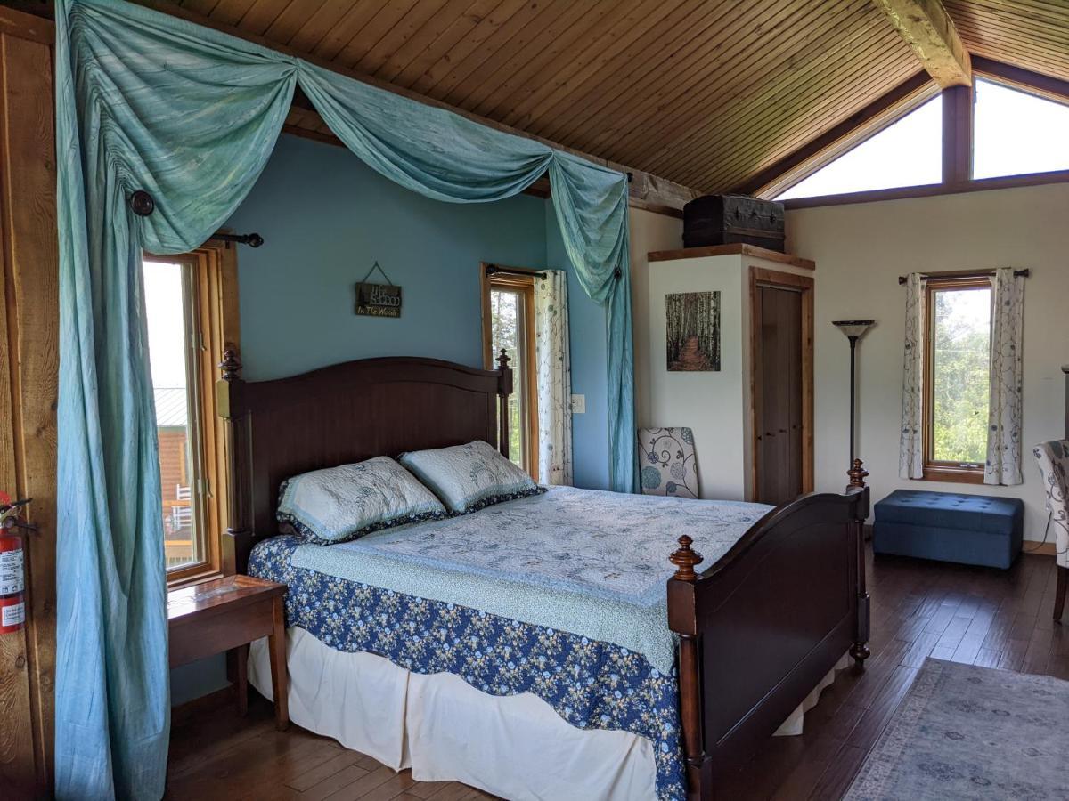 Twinflower Summit - Incredible Views, Pet Friendly! *